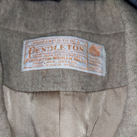 100% wool pendleton jacket - Picture 3 of 3